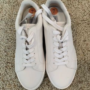 Steve Madden Sneakers White